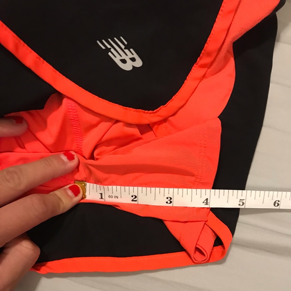 Athletic shorts - Picture 12 of 13
